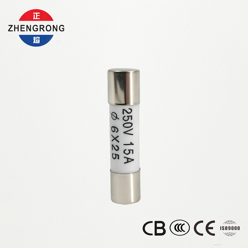 بلک خریداروں کے لیے اعلی کارکردگی 6*25mm R057 15A فیوز